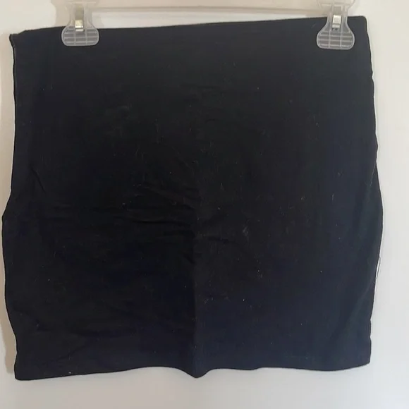 Forever 21 skirt - Picture 2 of 4